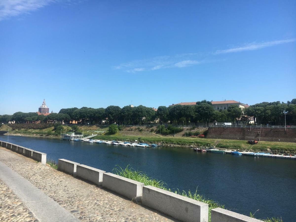 Domus Lungo Ticino * Pavia